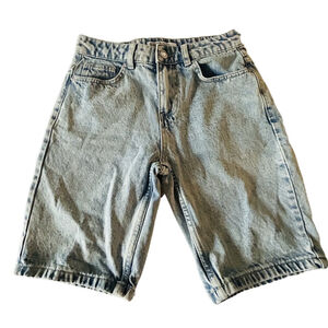 Acid wash 90s style Jean shorts  JORTS size 28